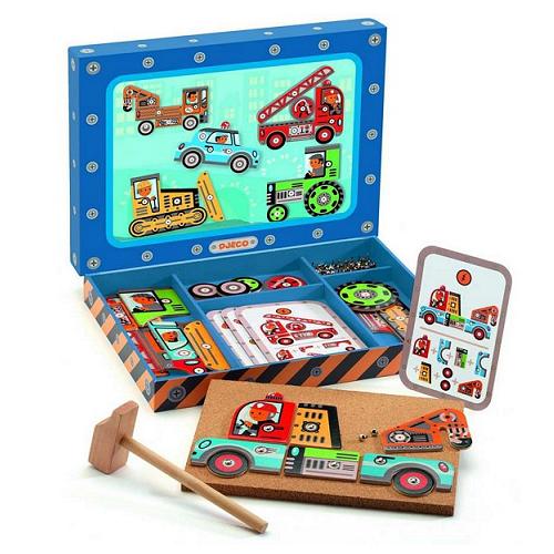Djeco 'Vehicles' Code: 06641 - Create different vehicles with the Djeco pins. The booklet with illustrated instructions will help you in your construction! The set includes the corkboard, hammer and special nails. The toy helps to practice fine motor skills. Suitable for ages 4 years and older. Packaging dimensions:  23 x 30 x 4cm.