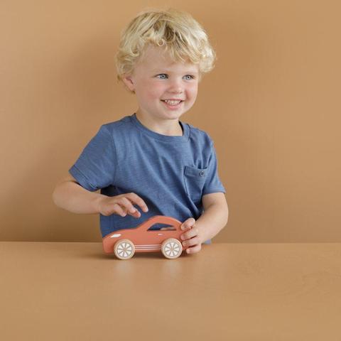 LD7001 LITTLE DUTCH.  Wooden toy sports car rust - Faster than speed of light! This sports car is ready to race. It is made of solid wood and can withstand a rough ride. It is the fastest car of the bunch and wins every race with his friends the van and the car. Also a fun accessory in the nursery or child’s bedroom.
