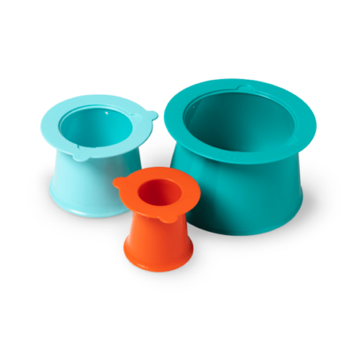 QU171393 Quut. Buckets for sand towers (green-blue-orange) - Build your towers and castles like a pro! Forget about tipping over with the buckets.