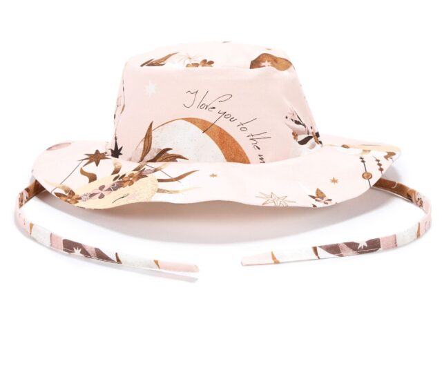 SAFARI HAT FLY ME TO THE MOON NUDE - The ideal hat for all our little explorers!