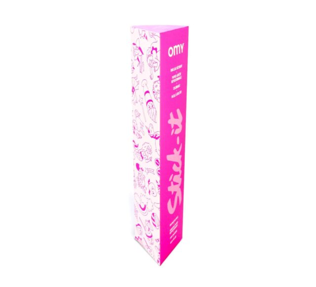 OMY-ROLLSTICQ03 OMY. DREAMLAND - STICK IT - This adhesive paper roll can be cut, glued and peeled off to personalize and decorate your interior, furniture and objects.