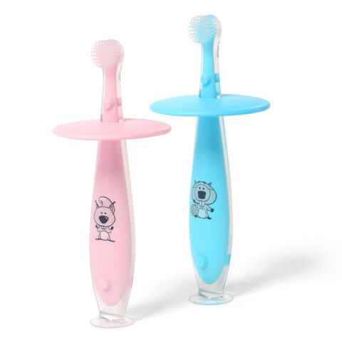 BabyOno: Toothbrushes from 6 months - 2 different colours - This baby toothbrush is the best thing out there!
