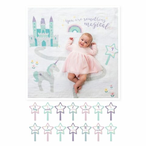 Muslin with castle and unicorns and shooting stars