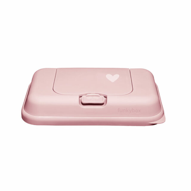 Pink case with lid and heart
